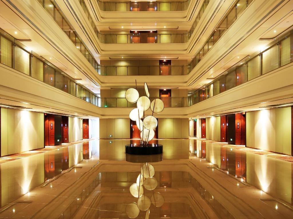 Hotel Wyndham Grand Plaza Royale Huayu Chongqing Zewnętrze zdjęcie