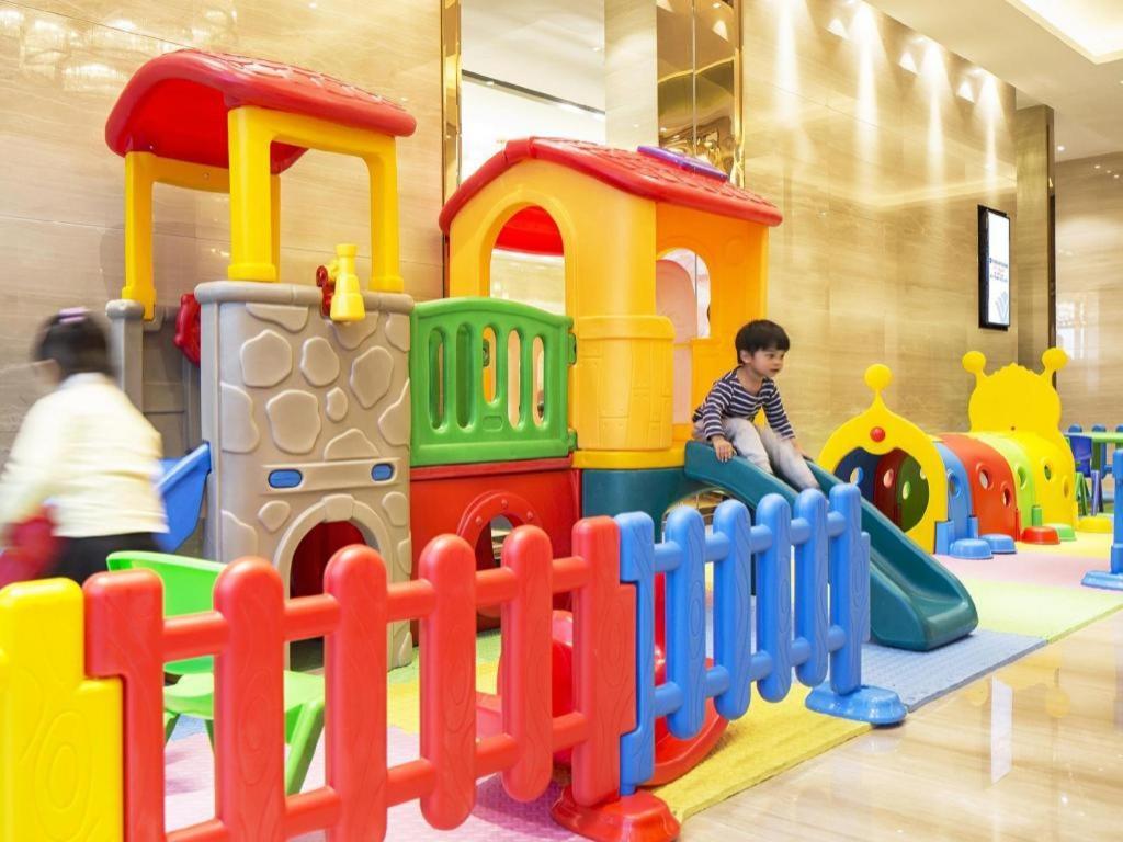 Hotel Wyndham Grand Plaza Royale Huayu Chongqing Zewnętrze zdjęcie
